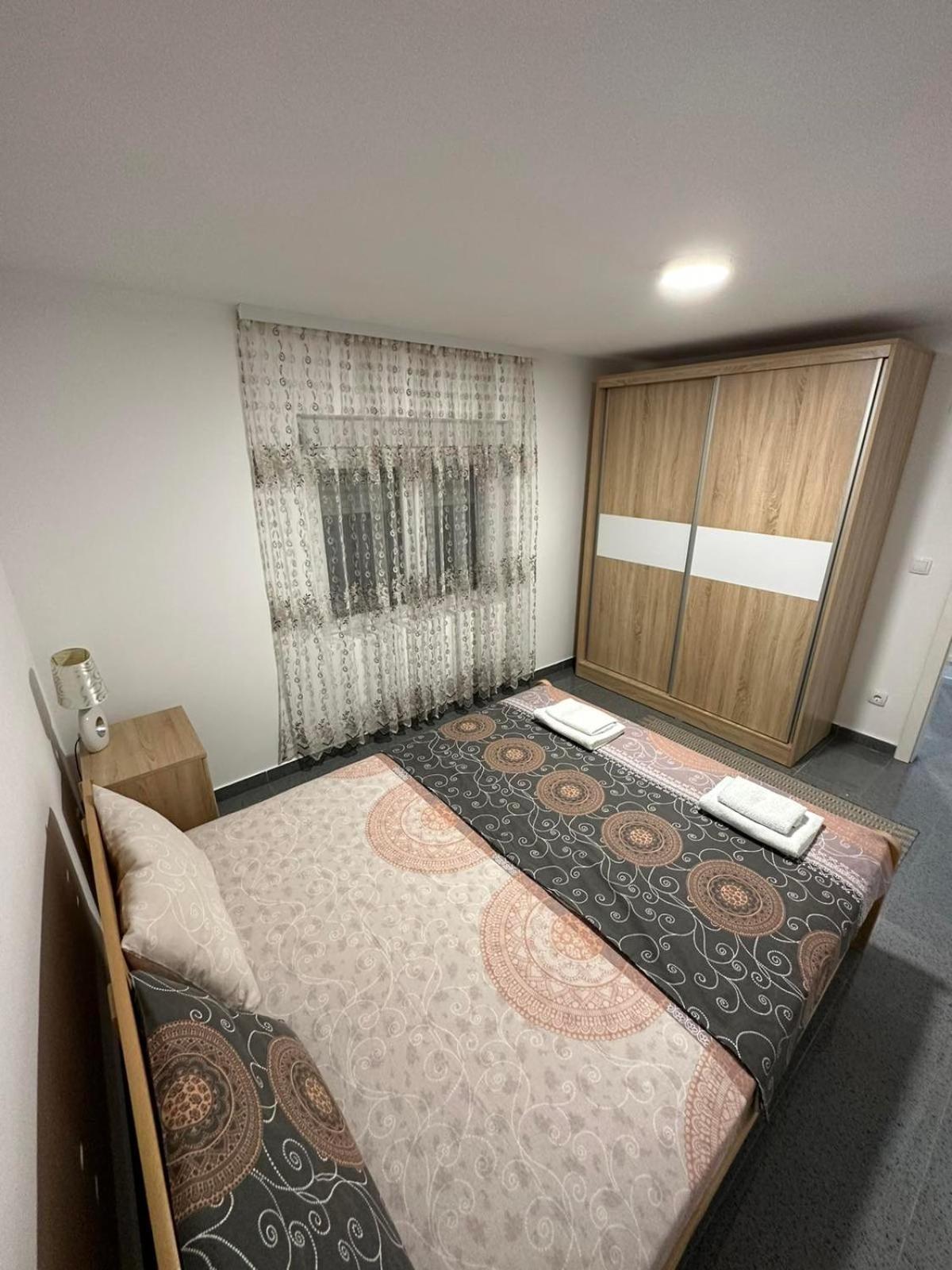Ferienwohnung Angelikatos Golubac Exterior foto